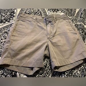 EUC J Crew Stanton version shorts 29” waist 5” inseam khaki color with pockets